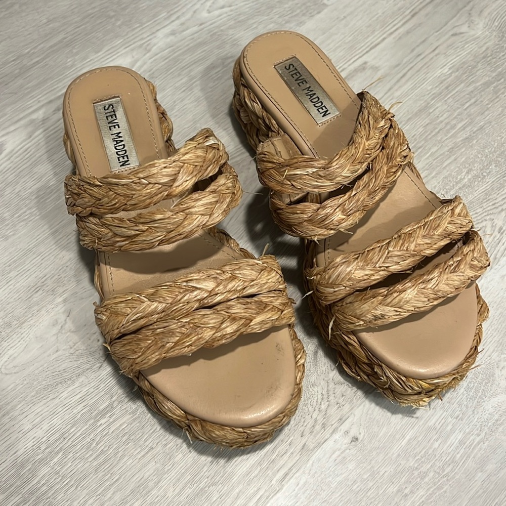 Steve Madden Espadrille Platform Slip on sandals